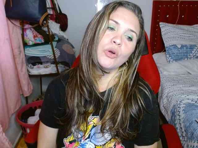 helenca1980 webcam