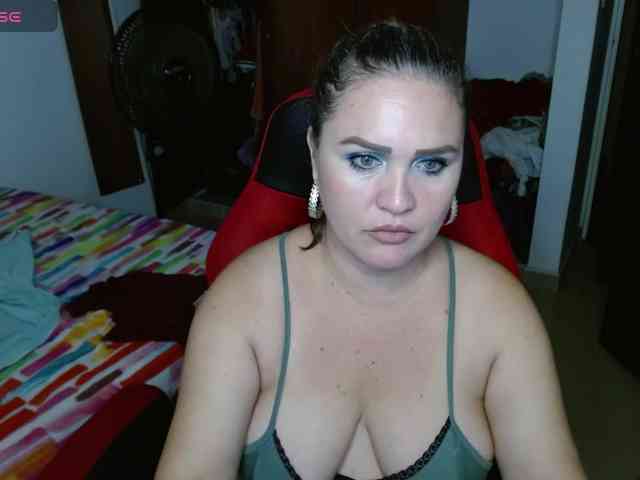 helenca1980 webcam