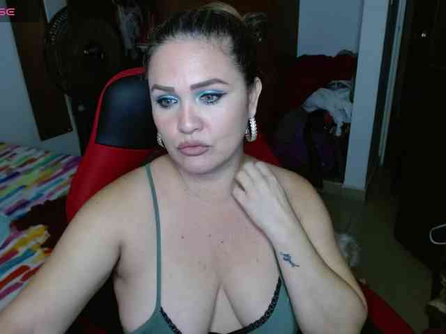 helenca1980 webcam