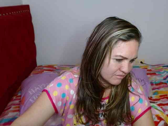 helenca1980 webcam