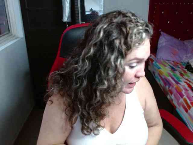 helenca1980 webcam