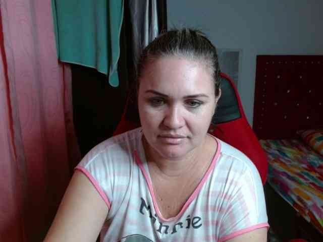 helenca1980 webcam
