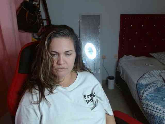 helenca1980 webcam