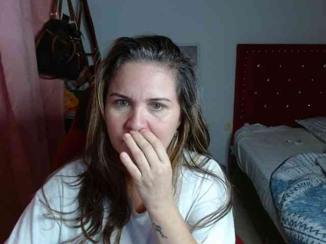 helenca1980 webcam