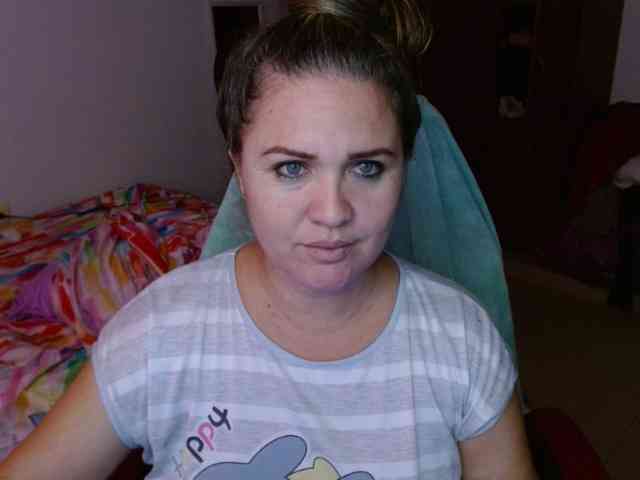 adult camming Helenca1980
