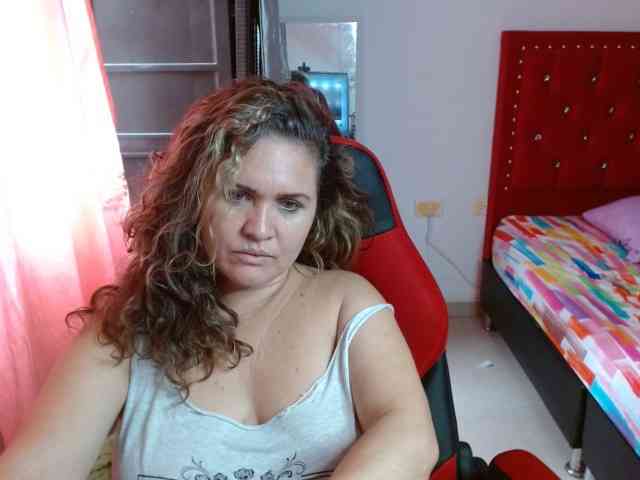 helenca1980 webcam