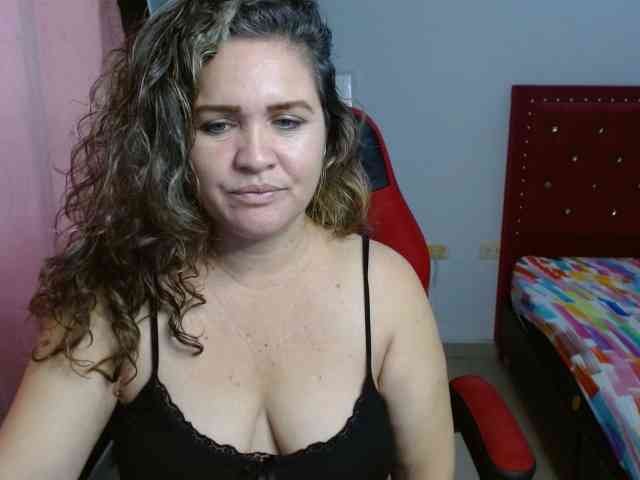 helenca1980 webcam