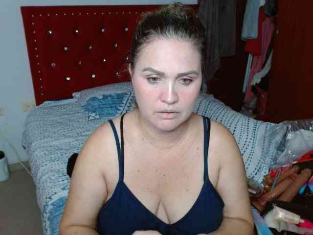 helenca1980 webcam