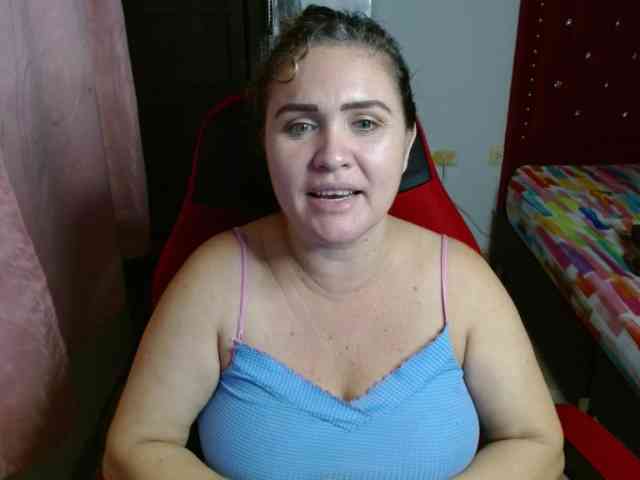 helenca1980 webcam