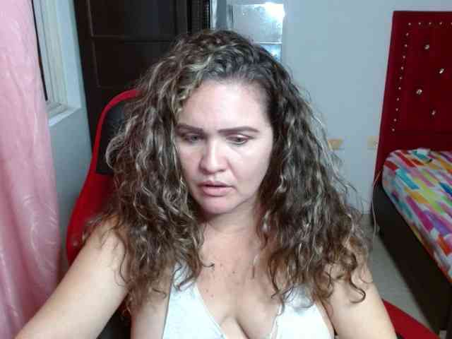 helenca1980 webcam