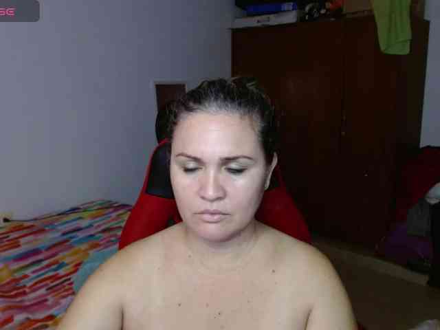 helenca1980 webcam