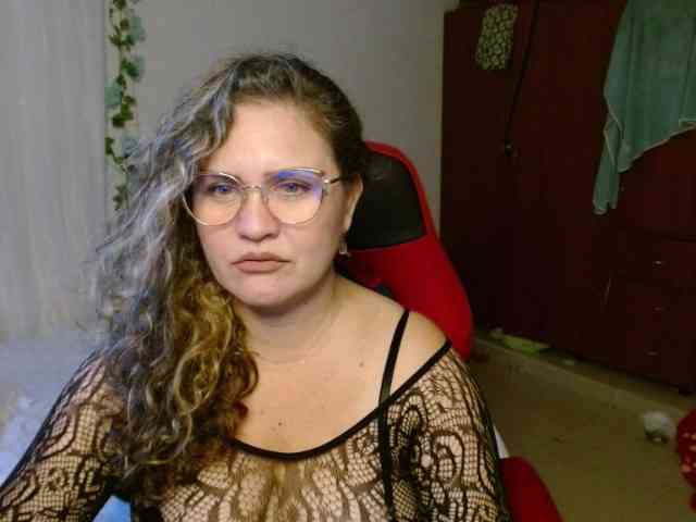 helenca1980 webcam