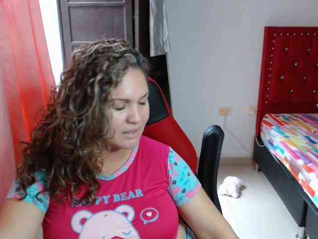 helenca1980 webcam