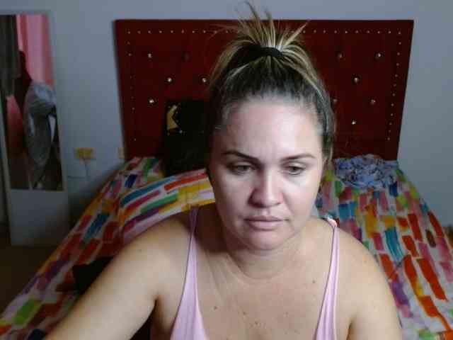 helenca1980 webcam
