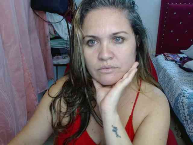 helenca1980 webcam