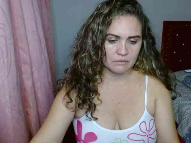 helenca1980 webcam