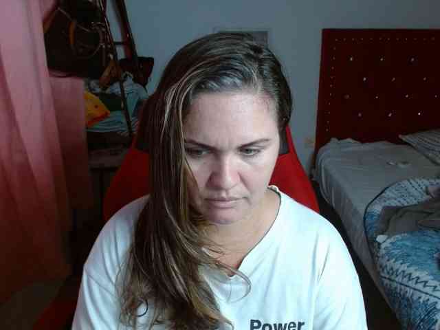 helenca1980 webcam