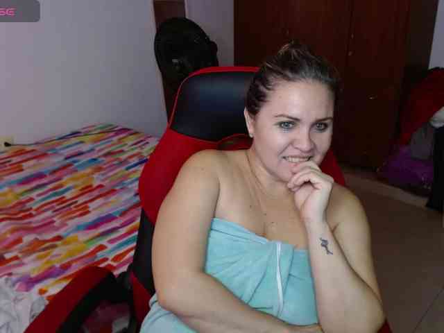 helenca1980 webcam