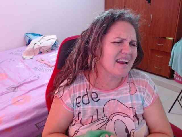 helenca1980 helenca1980