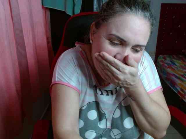 helenca1980 webcam