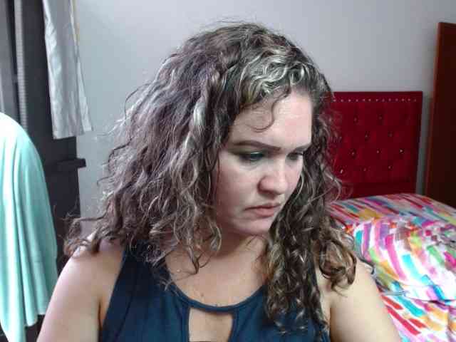 helenca1980 webcam
