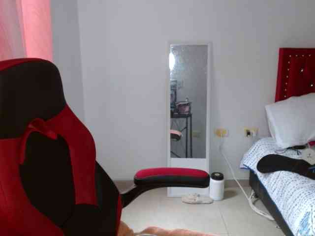 helenca1980 webcam