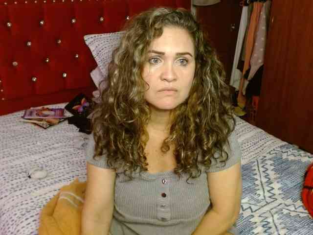 helenca1980 webcam