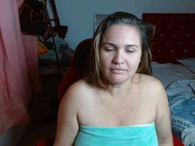 helenca1980 webcam