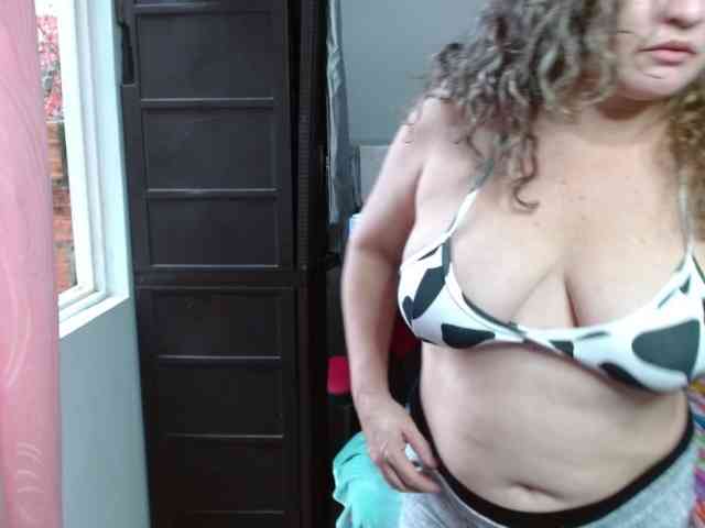 helenca1980 webcam