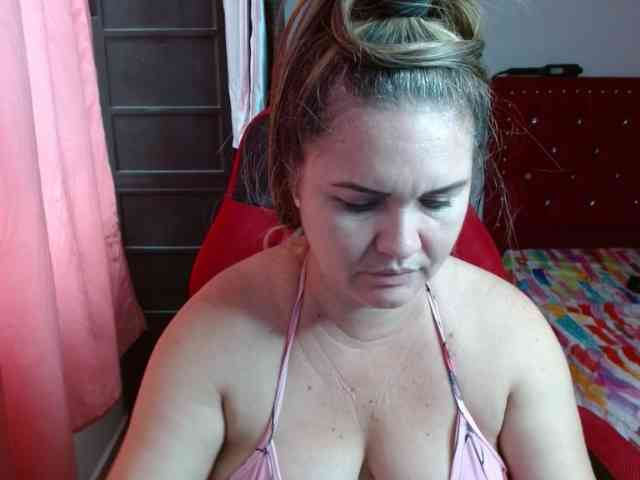 helenca1980 webcam