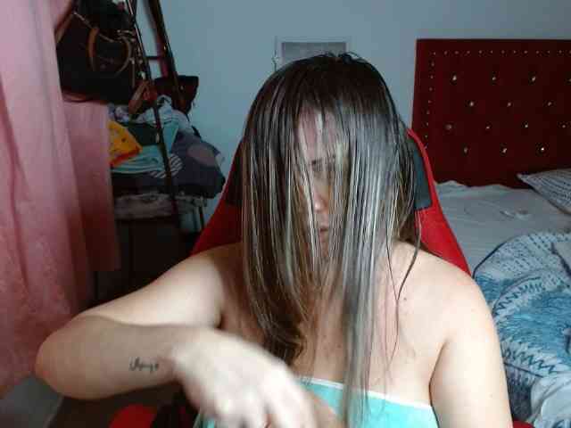 helenca1980 webcam