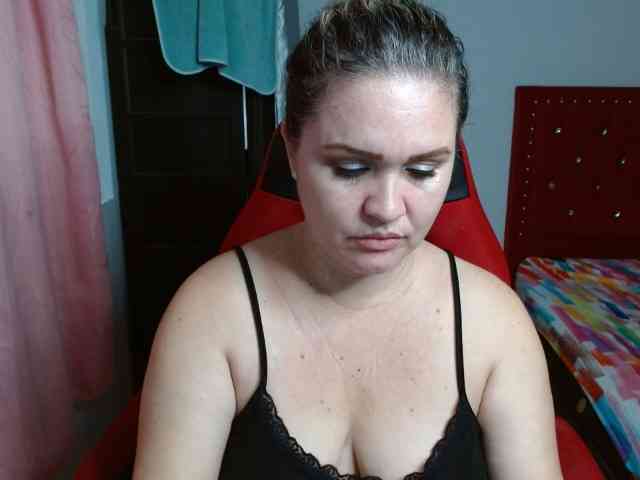 helenca1980 webcam