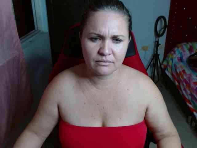 helenca1980 webcam