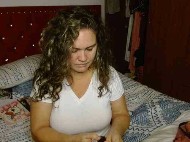 helenca1980 webcam