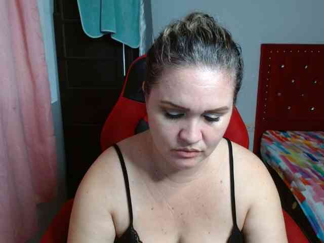 helenca1980 webcam