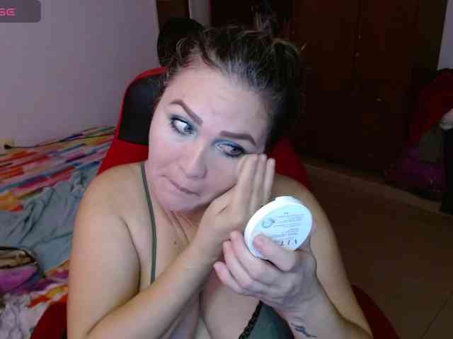 helenca1980 webcam