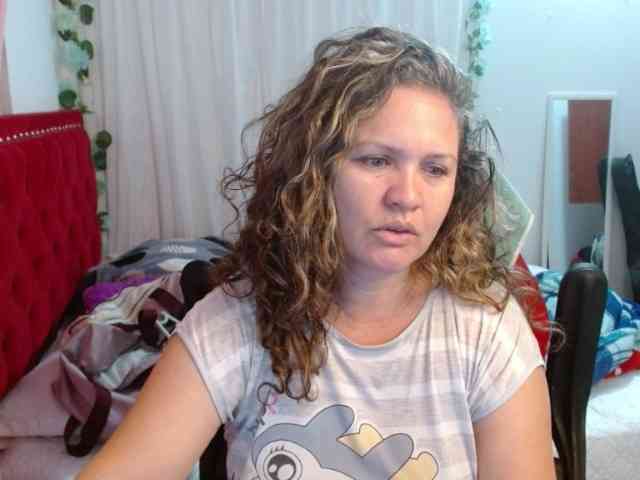 helenca1980 webcam
