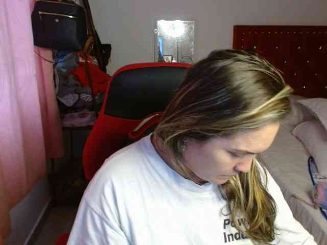 helenca1980 webcam