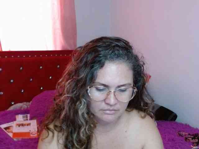 helenca1980 Live Webcam on BongaCams