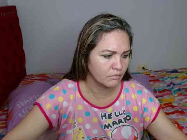 helenca1980 webcam