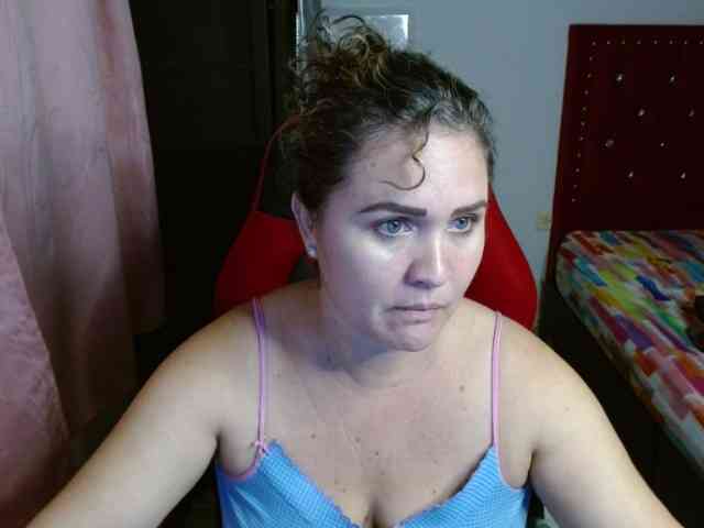 helenca1980 webcam