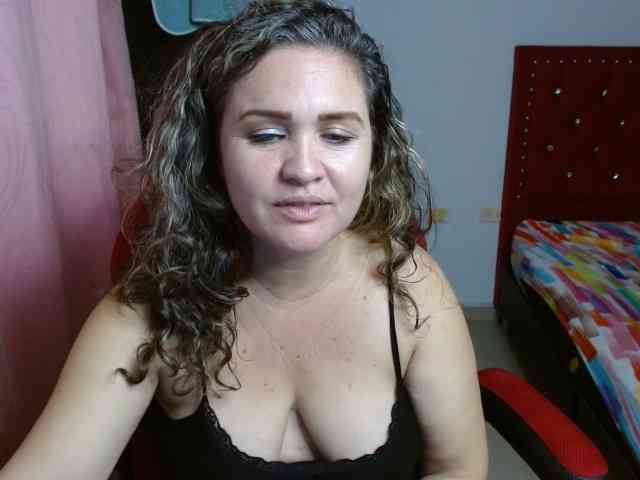 helenca1980 webcam