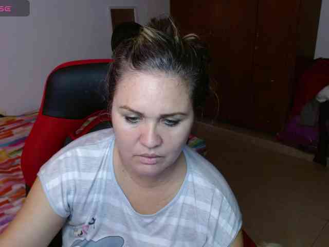 helenca1980 webcam