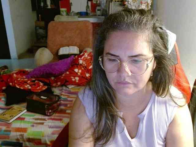 helenca1980 webcam
