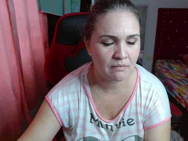 helenca1980 webcam