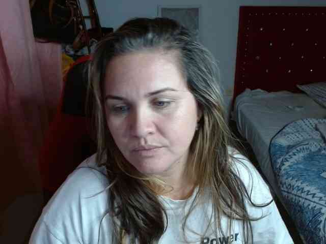 helenca1980 webcam