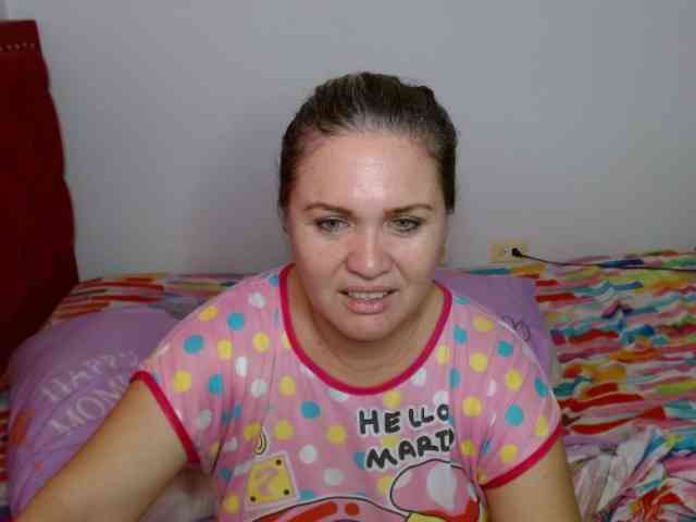 helenca1980 webcam