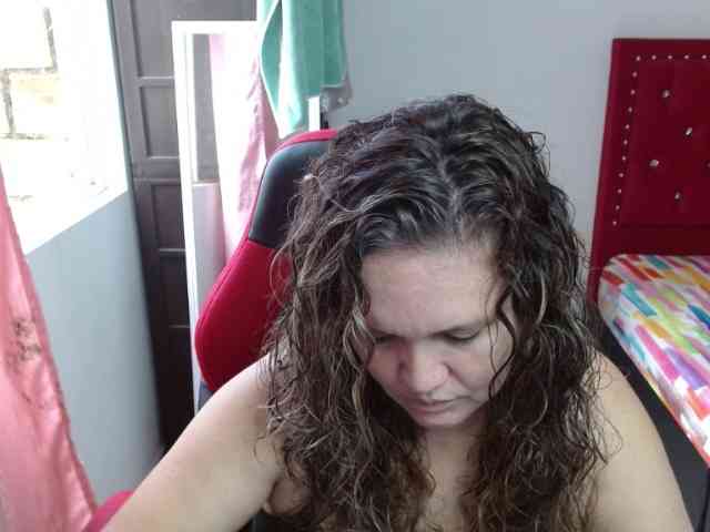 helenca1980 webcam