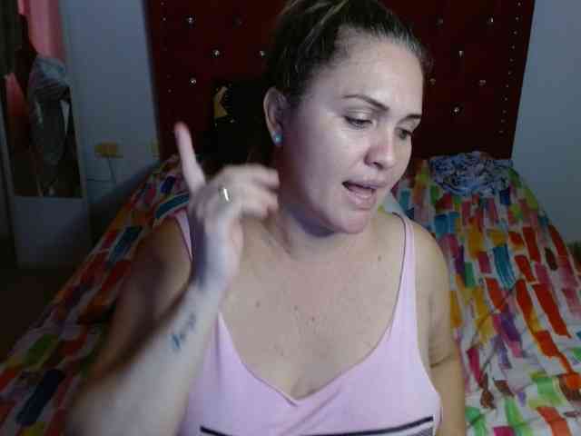 helenca1980 webcam