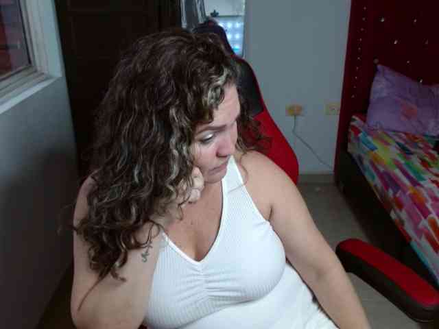 helenca1980 webcam